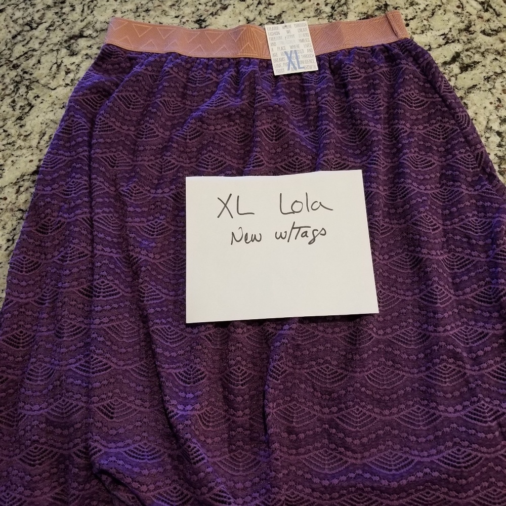 Lularoe Lola